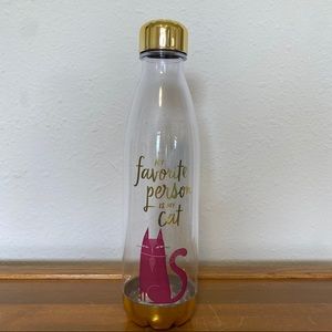 NWT Plastic Reusable Water Bottle